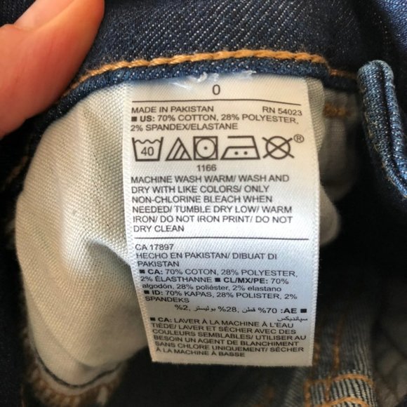 OLD NAVY Denim Blue ROCKSTAR SUPER SKINNY HIGH RISE SECRET SLIM POCKETS 0 NEW - Picture 2 of 4